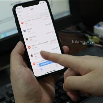 **女生考法警之路：从极端言论到体检的深刻反思**